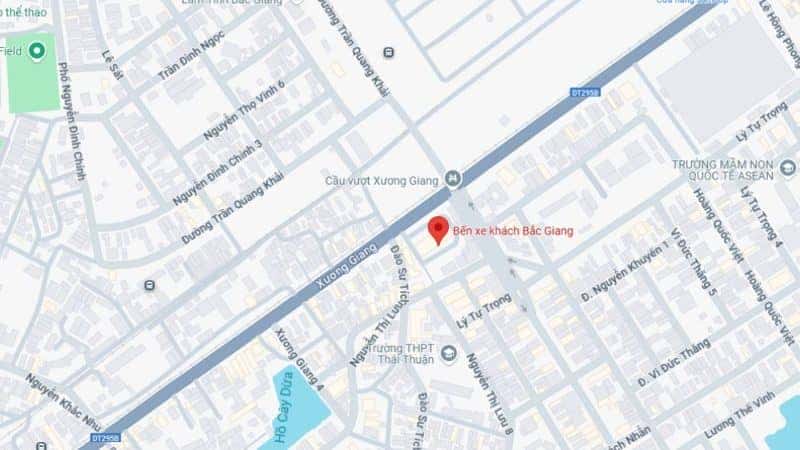 Bến xe khách Bắc Giang tại 486 Xương Giang, trung tâm thành phố