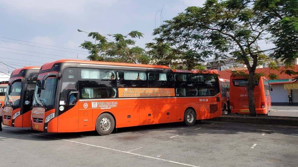Biểu đồ mạng lưới chi nhánh và tổng đài đặt xe Phương Trang trên toàn quốc