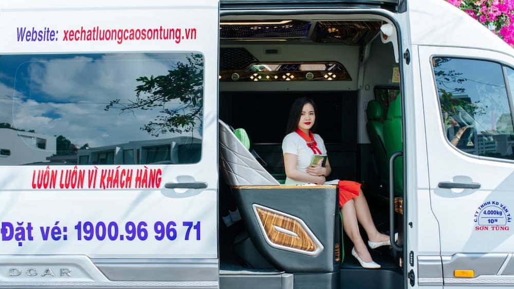Đặt vé xe Sơn Tùng qua đa dạng các cách