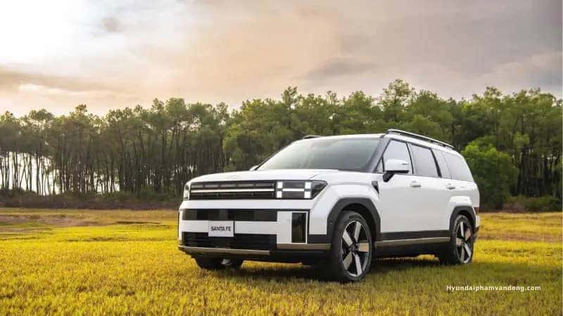 Giá xe Hyundai Santa Fe 2025 lăn bánh chi tiết