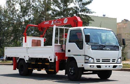 Hình ảnh xe cẩu tự hành tại khu vực đô thị