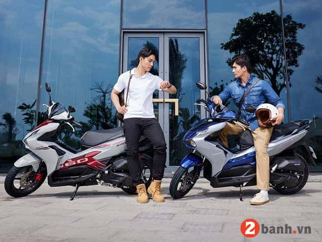 Honda Air Blade 2025 màu đỏ đen, tổng quan xe tay ga thể thao mới