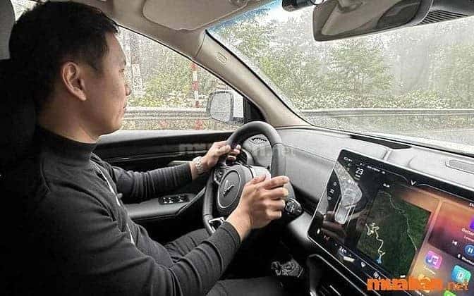Kỹ năng điều khiển xe an toàn và chuyên nghiệp cho tài xế B2