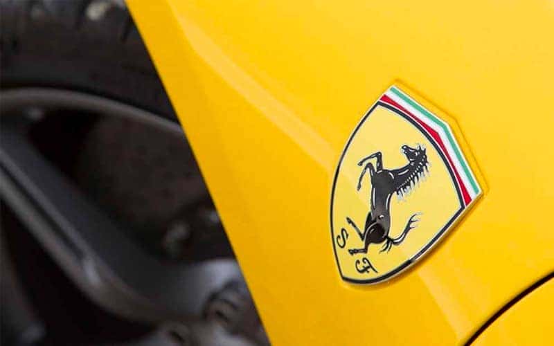 Logo xe hơi con ngựa Ferrari