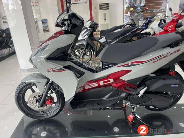 Mẫu xe Air Blade 160 phiên bản Thể Thao màu Xám Đỏ Đen nổi bật