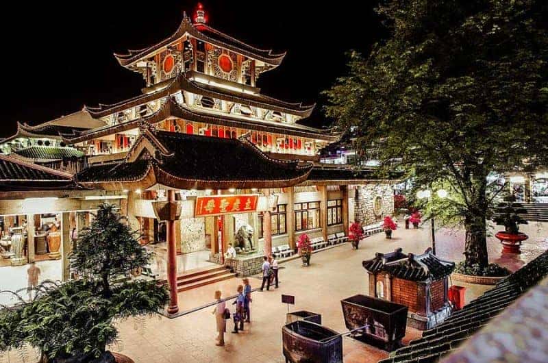 Miếu Bà Chúa Xứ Châu Đốc An Giang, điểm đến du lịch tâm linh khi sử dụng dịch vụ xe Phương Trang