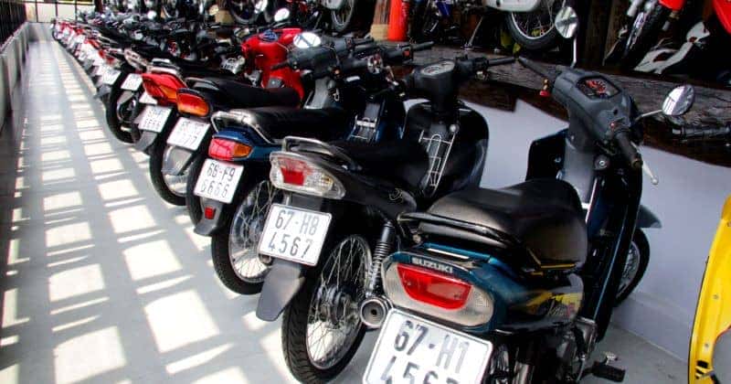 Người dân quan tâm đến việc đấu giá biển số xe máy trực tuyến