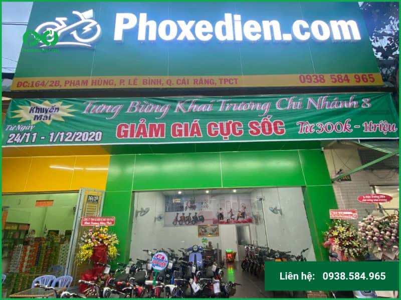 Nội thất cửa hàng xe đạp điện với nhiều mẫu mã xe khác nhau