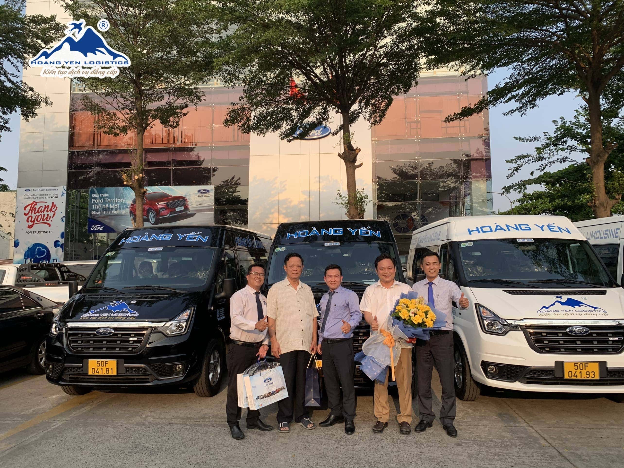 Nội thất sang trọng của xe Hoàng Yến Bình Phước