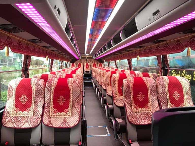 Nội thất tiện nghi của xe khách Trung Dũng đi Hải Phòng Thái Nguyên.
