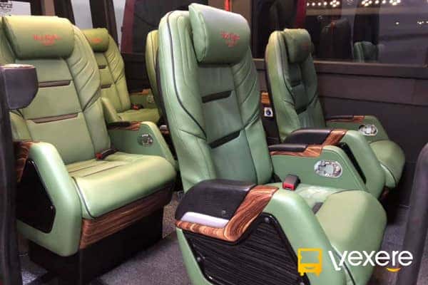 Nội thất xe Limousine của nhà xe Huệ Nghĩa Tây Ninh