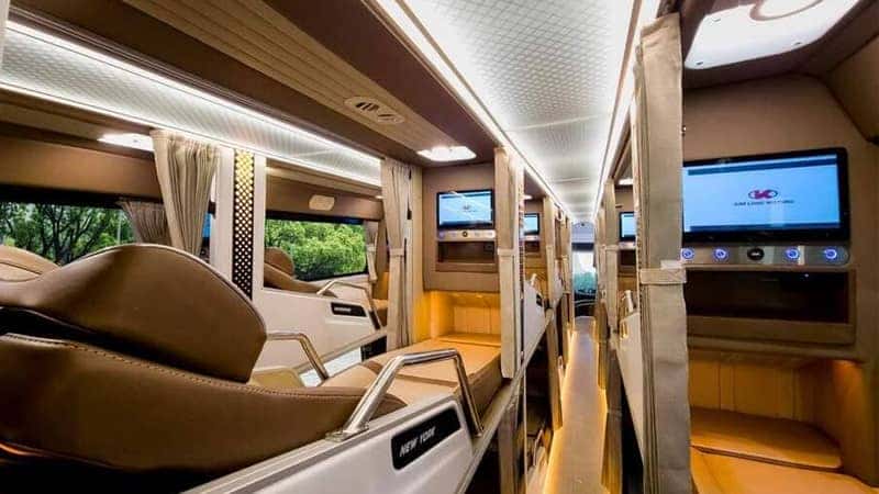 Nội thất xe limousine Phương Trang hiện đại cho tuyến Sài Gòn Đà Lạt