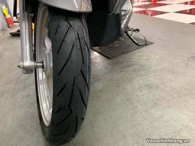 Vỏ xe Pirelli 90/90-14 Diablo Rosso Sport