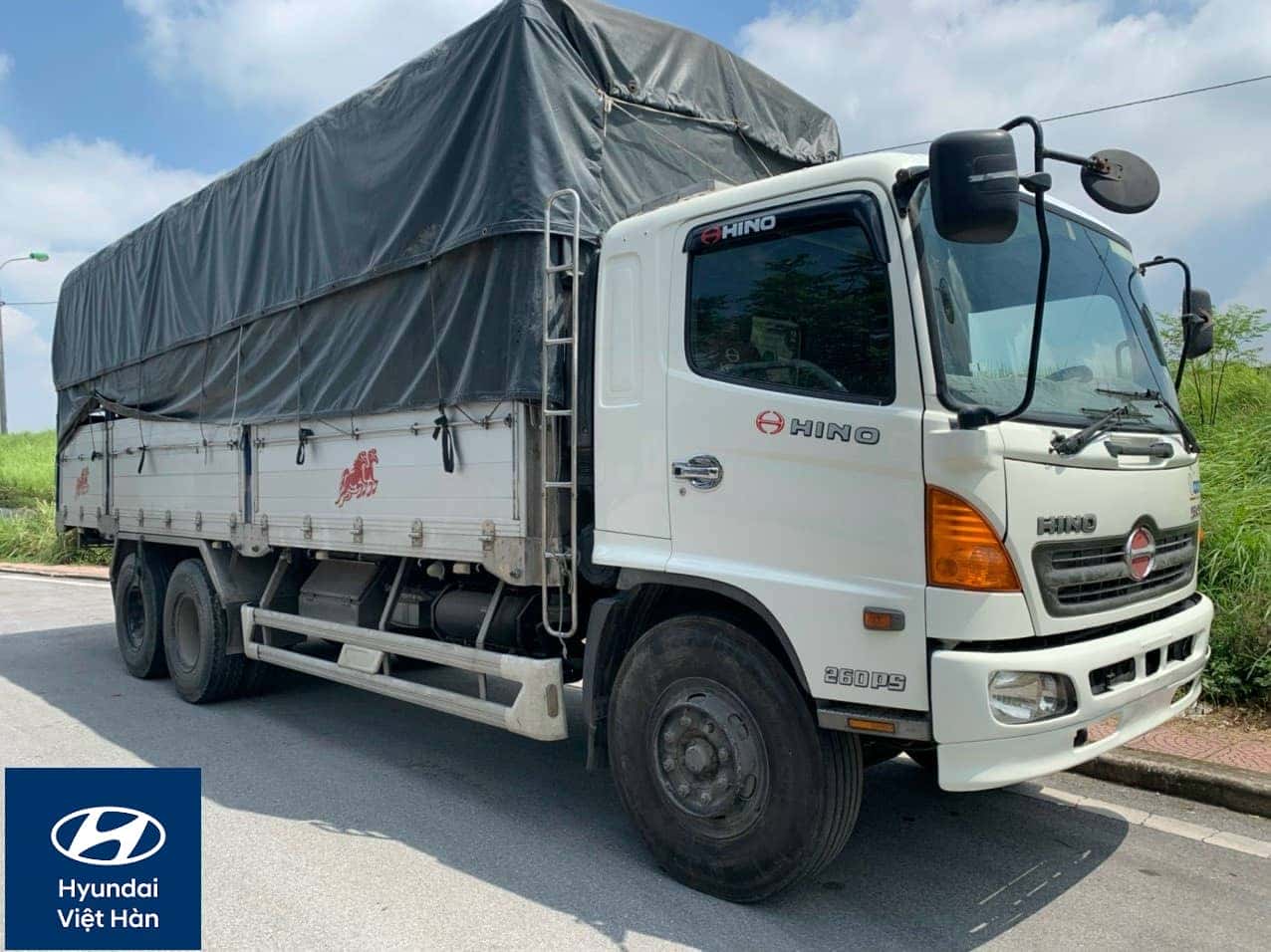 Xe tải Hino cũ tại Hà Nội