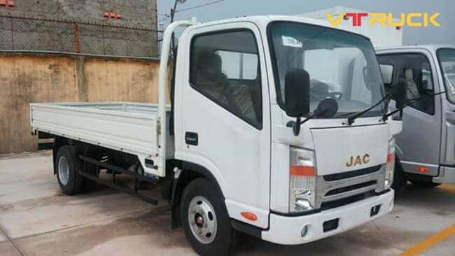 Nội thất cabin xe tải JAC với thiết kế tiện nghi