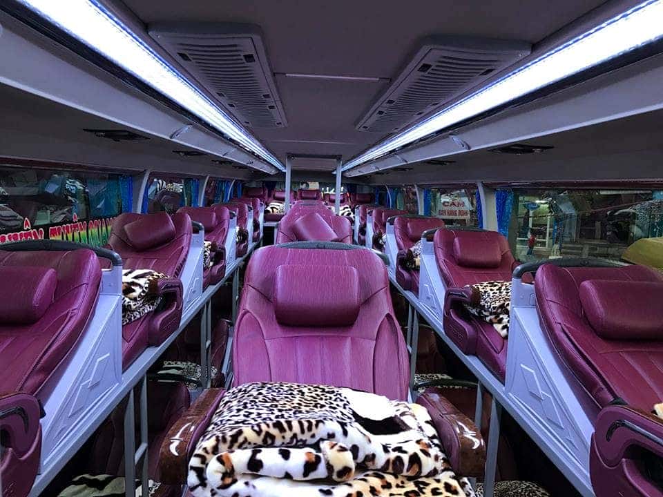 Nội thất tiện nghi trên xe khách Minh Cương tuyến Bắc Ninh đi Hà Giang