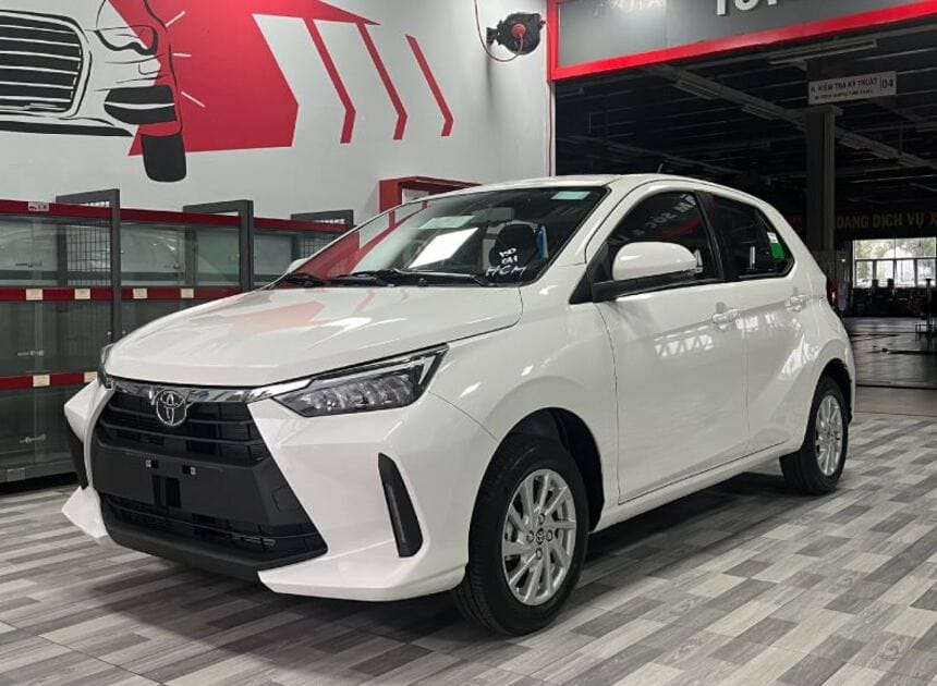 Toyota Wigo giá lăn bánh bao nhiêu?