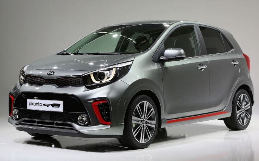 Xe có kích thước nhỏ gọn nên len lỏi trong các không gian chật hẹp dễ dàng