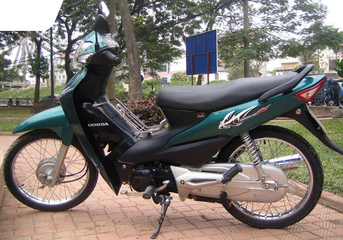 Diện mạo Wave Alpha ra mắt năm 2006