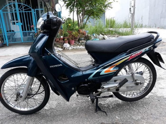 Diện mạo Wave Alpha đời đầu khác biệt vì sở hữu chi tiết lốc đen