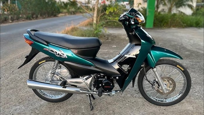 Phiên bản xe Wave Alpha màu xanh 2005 – 2007