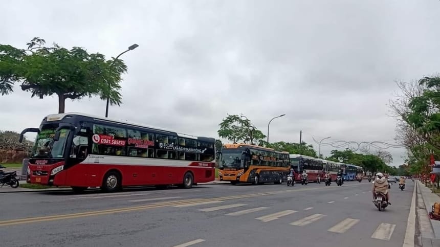 Nhiều hãng xe uy tín đang hoạt động tại bến xe Bắc Vinh