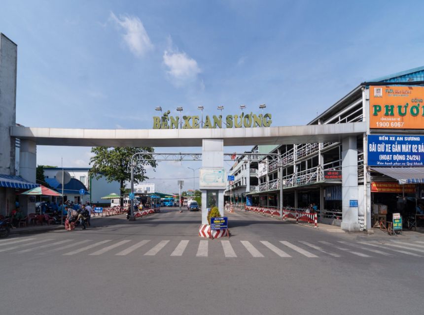 Bến xe An Sương ở quận Hóc Môn thành Phố Hồ Chí Minh