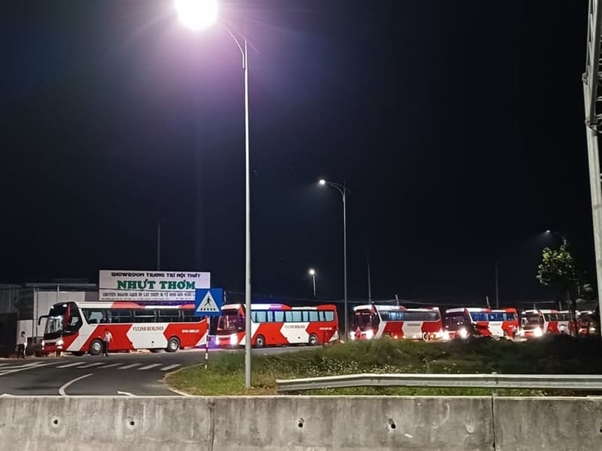 Bến xe Cai Lậy là một điểm tập kết quan trọng của mạng lưới giao thông Tiền Giang