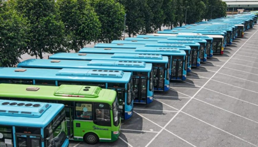 Tận dụng thời gian hiệu quả bằng xe buýt di chuyển đến trung tâm