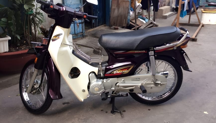 Không nên mua Super dream 2001 giá rẻ