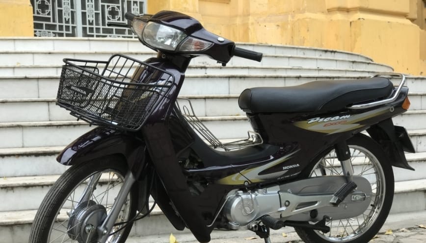 Nhìn lại đặc điểm dòng xe dream lùn 99