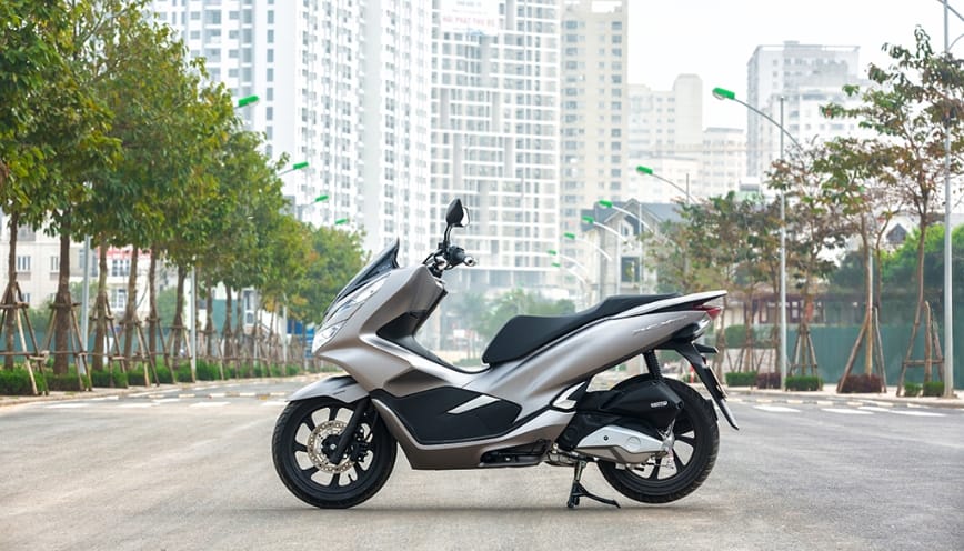 Xe PCX đời đầu có nên mua để đi hằng ngày không?