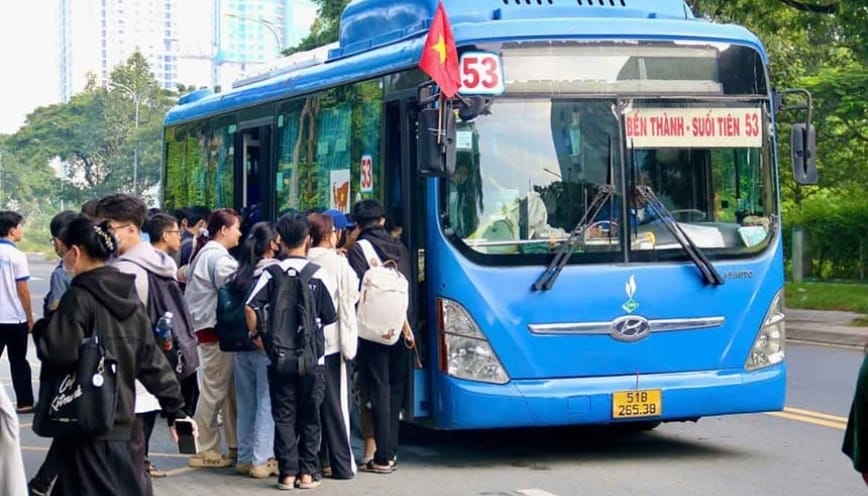 Bus 53 có nhiều tuyến trong ngày phục vụ nhu cầu đi lại
