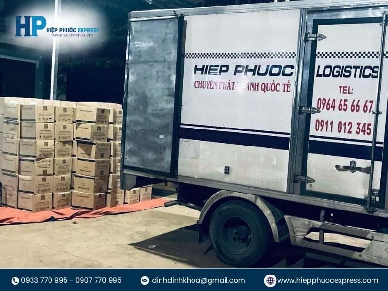 Hiệp Phước Express lấy hàng tận nhà