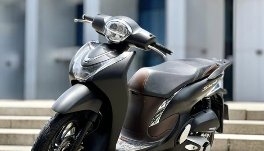 SH Mode 2026 thể thao màu xám đen