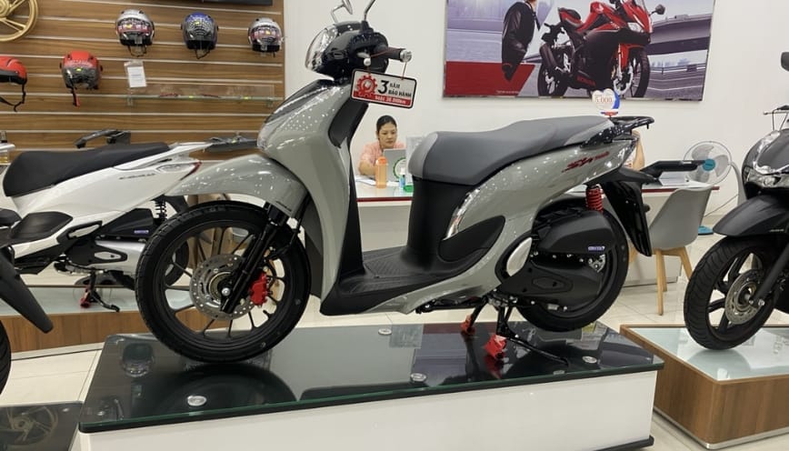 So sánh ưu - nhược điểm 2 bản màu SH mode xám bạc