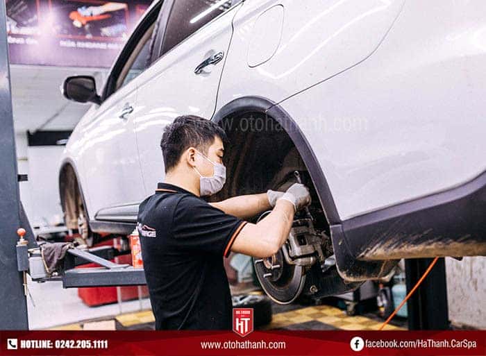 Bảo dưỡng đĩa phanh ô tô định kỳ để tránh bó thắng