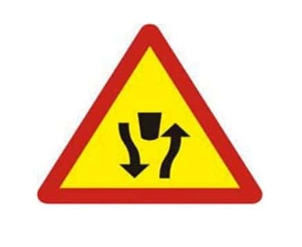 Biển báo W.235 báo hiệu bắt đầu đường đôi