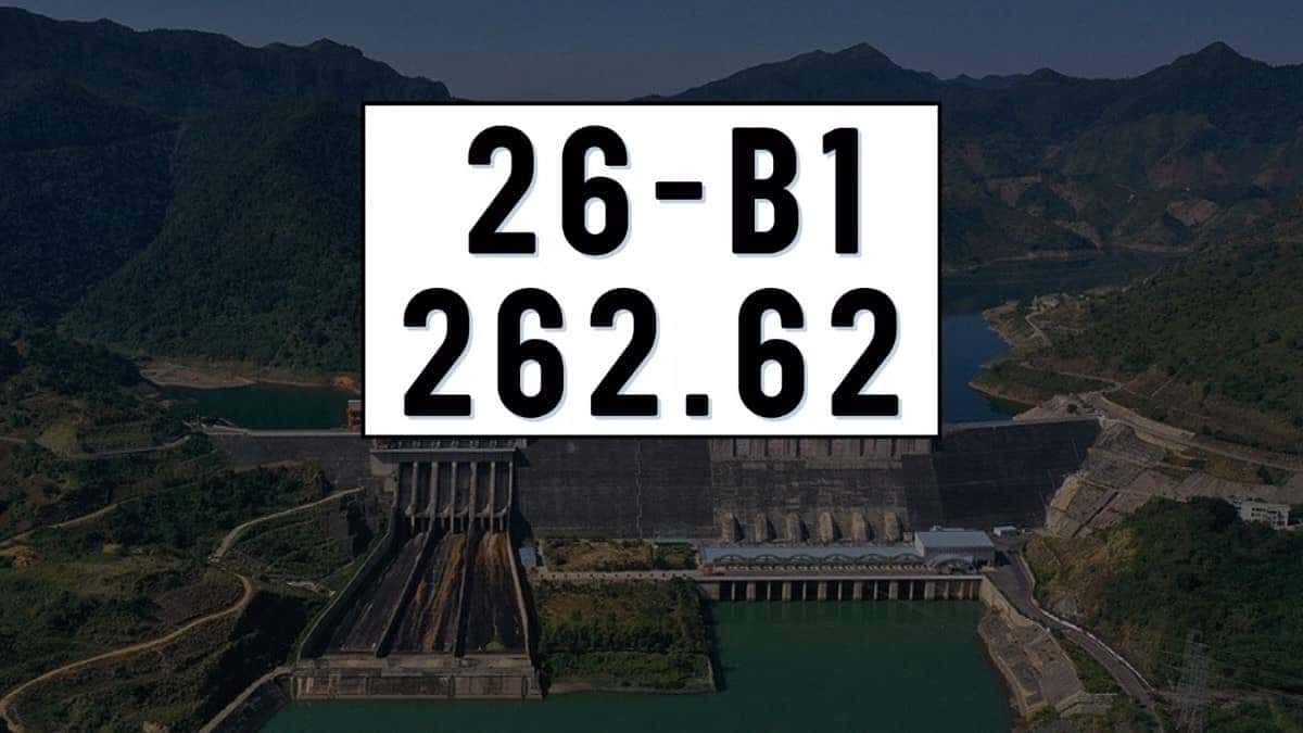 Biển số 26 trên nền bản đồ Việt Nam, biểu tượng cho tỉnh Sơn La