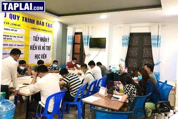 Các khoản chi phí liên quan đến việc thi lại thực hành bằng lái xe A1
