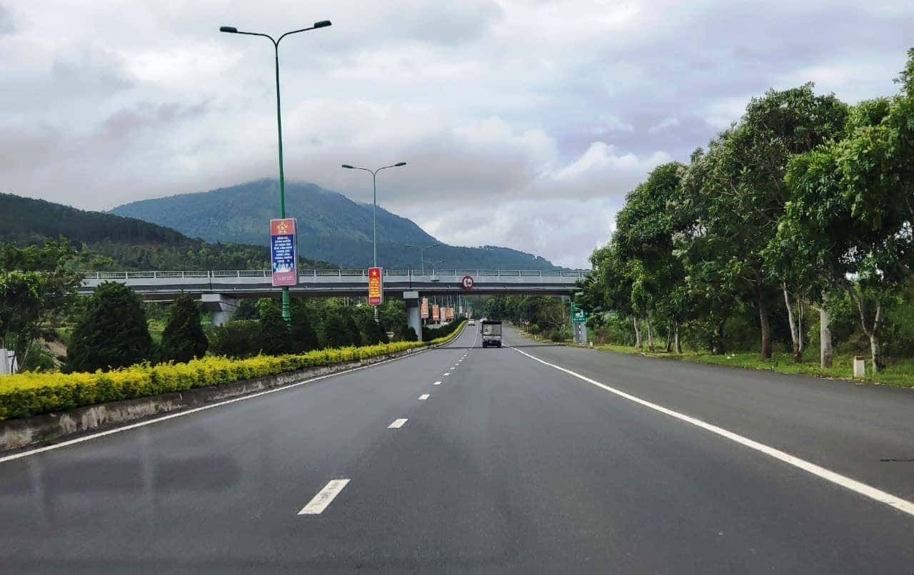 Cao tốc Liên Khương - Prenn, tuyến đường huyết mạch dẫn vào thành phố Đà Lạt