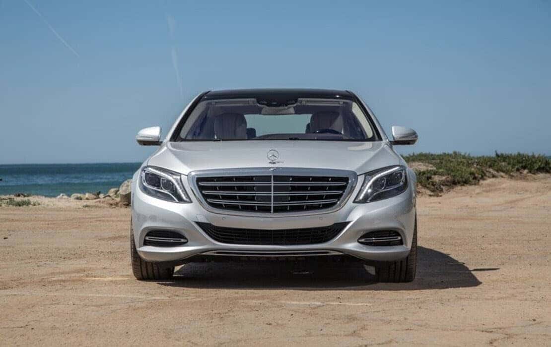 Đầu xe Mercedes-Maybach S600
