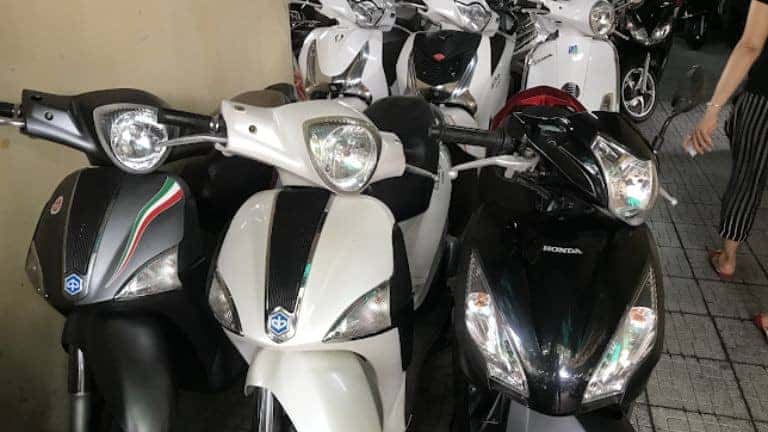 Dịch vụ thuê xe máy ở Huế giá rẻ tại Hạnh Thảo, gần ga tàu và sân bay