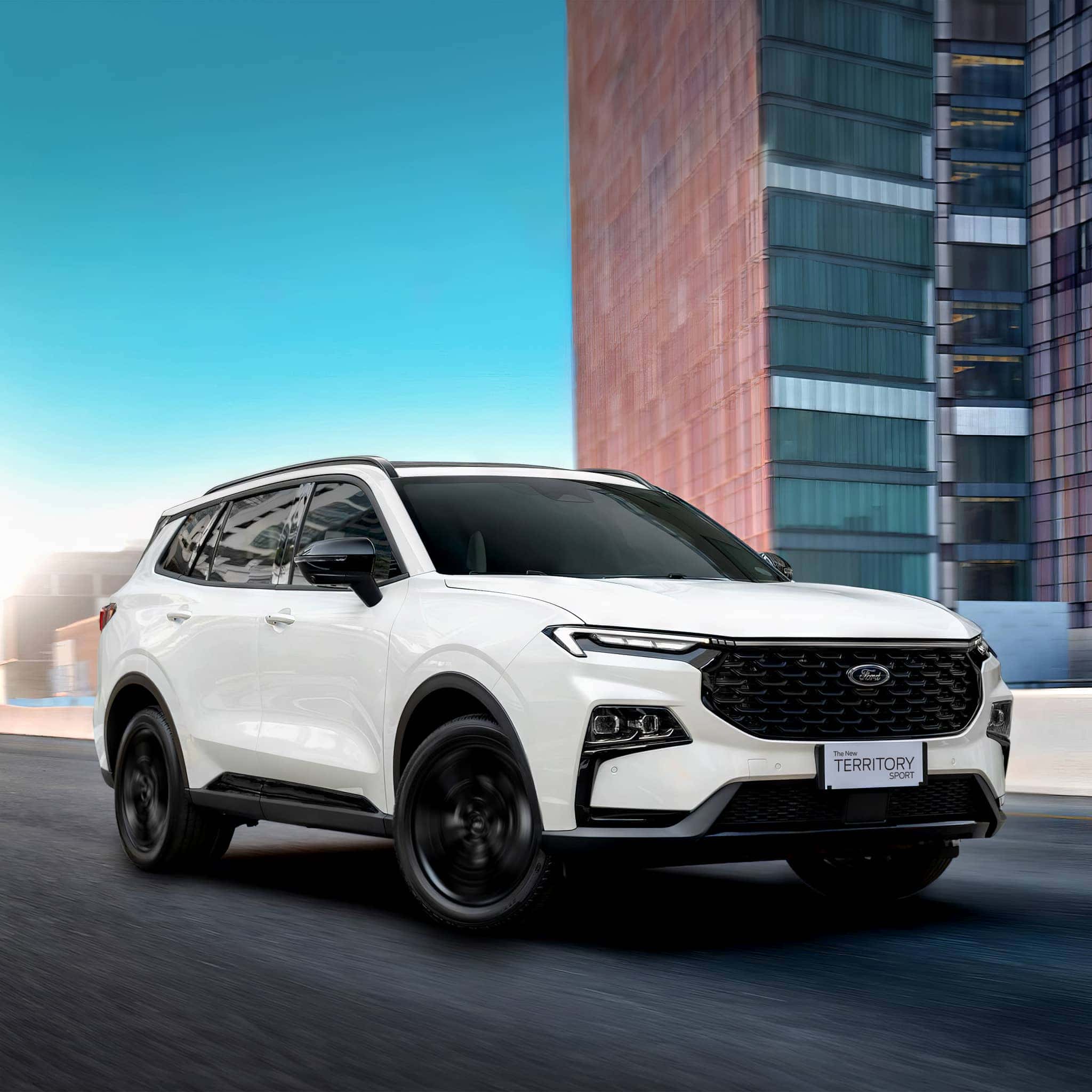 Ford Territory màu xanh đậm với vẻ ngoài bề thế, minh chứng cho sự phát triển của xe gầm cao 5 chỗ tại Việt Nam.