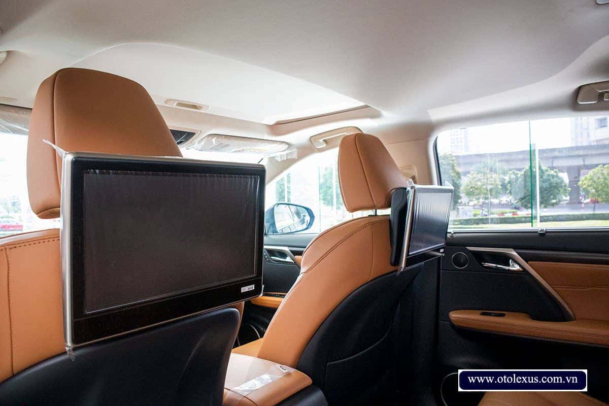 Ghế da Semi-aniline trên Lexus LX450 mang lại cảm giác thoải mái
