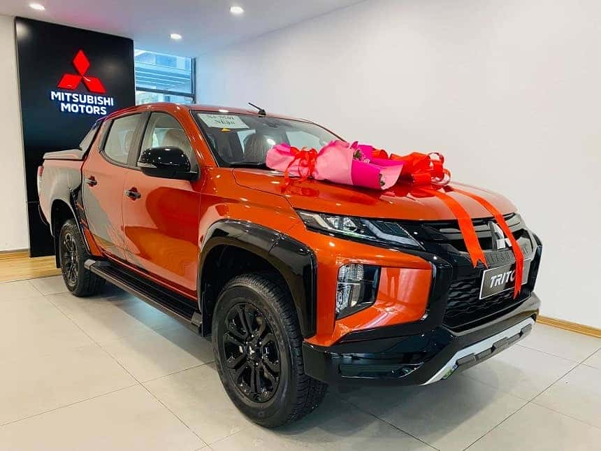 gia-xe-ban-tai-triton-moi-2611080j24390 Giá xe bán tải Mitsubishi Triton