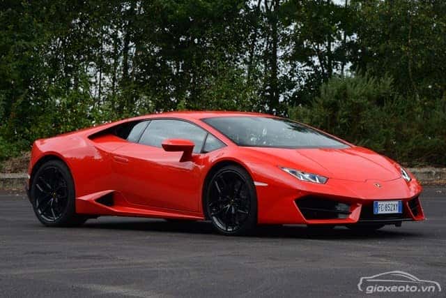 Giá xe Lamborghini Huracan LP580-2 ngoại thất