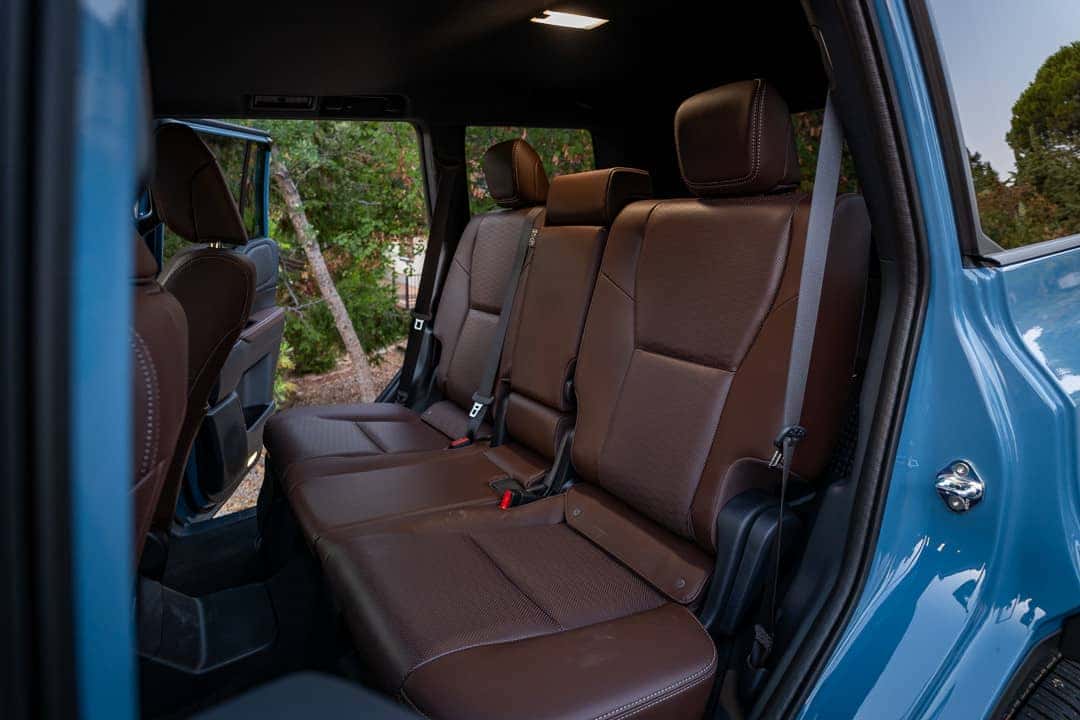 Hàng ghế thứ hai Toyota Land Cruiser 2024