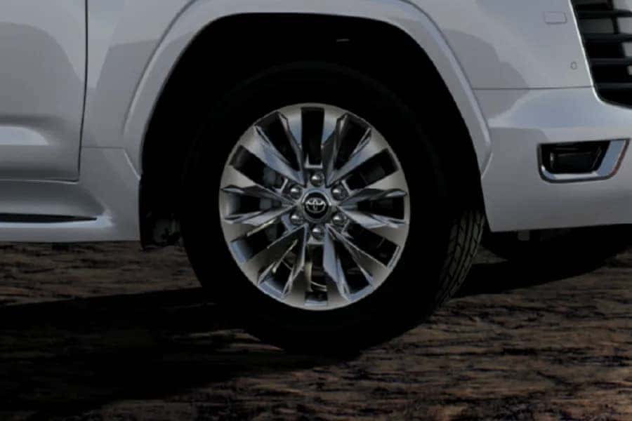 Mâm xe hợp kim Toyota Land Cruiser 300