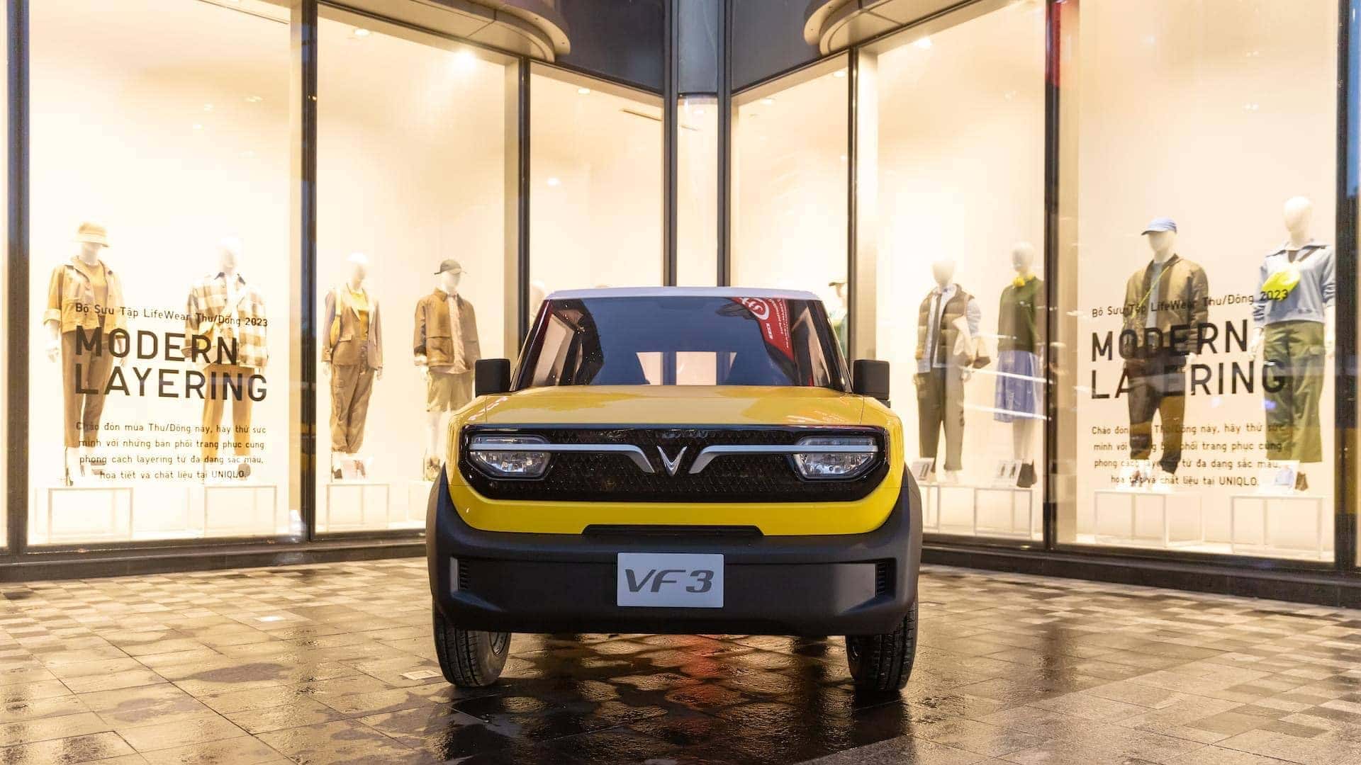 Màn hình công nghệ và tiện ích thông minh trên ô tô điện VinFast VF3